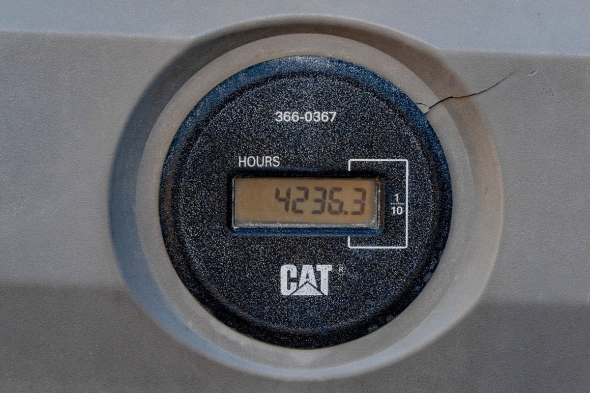 2016 Caterpillar Excavator with Amphibious Undercarriage and Long Reach - 4,234 hours EIK Solutions