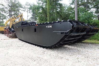 Amphibious Excavator Undercarriage - AM350-3 EIK Solutions
