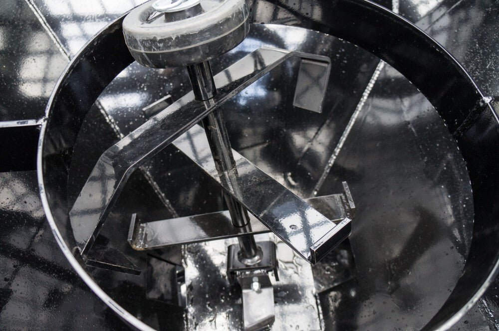 Blue Diamond Heavy Duty Material Spreader Blue Diamond Attachments