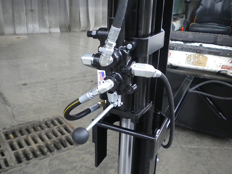 Log Splitter – 25 Ton Traditional Blue Diamond Attachments