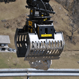 MB-G1200 S4 SORTING GRAPPLES MB Crusher