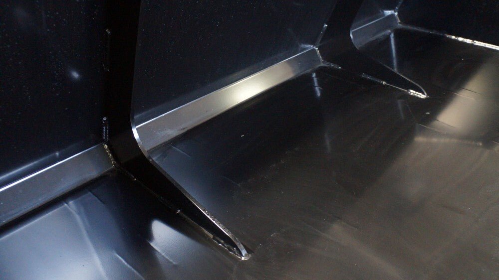 Snow And Mulch Bucket – Standard And Heavy Duty Blue Diamond Attachments