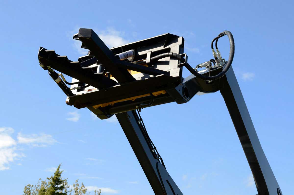 Tree/Post Pullers Arrow Material Handling